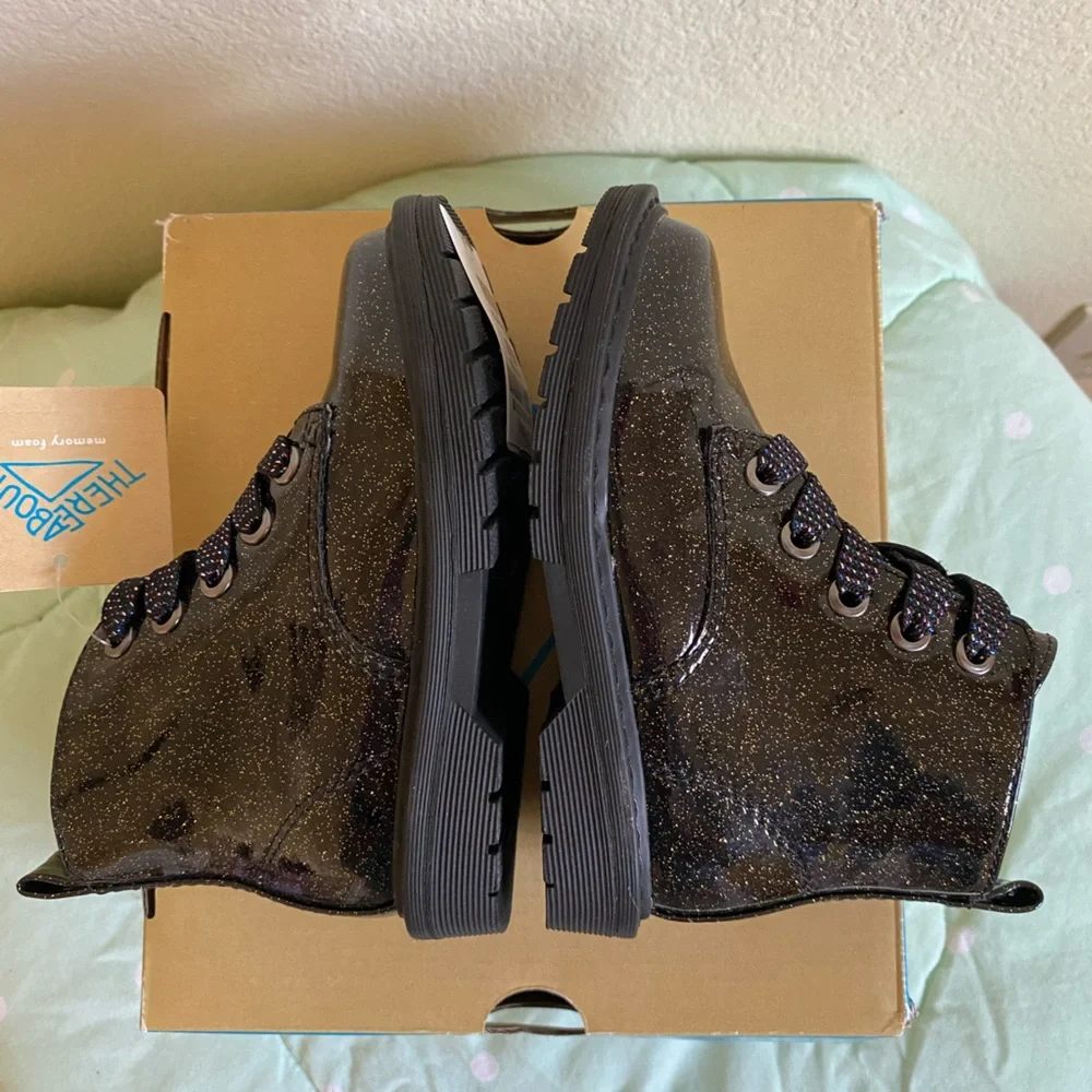 NWT Black Little Reese Glittery Girls Boots size 7